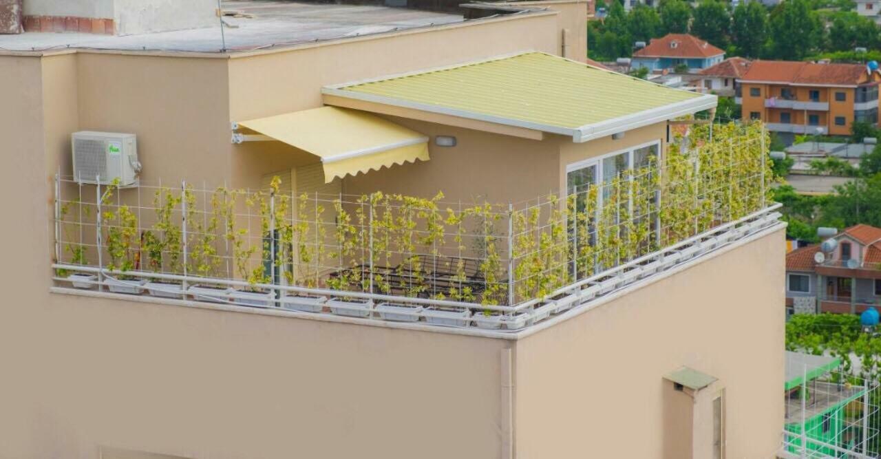 Modern Furnished Apartment With View Тирана Экстерьер фото